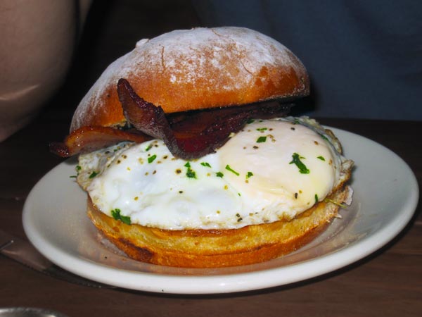 dmk burger bar - Chile Burger